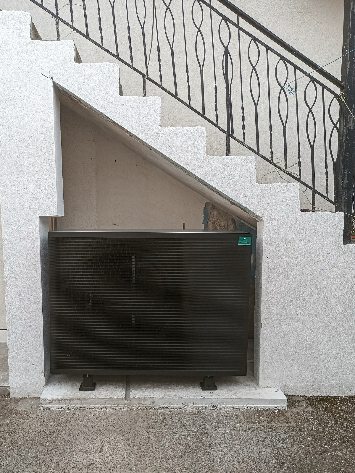 Αντλία θερμότητας Daikin split ETBX16EF6V7 + EPRA18DAW17 - ΔΡΑΜΑ