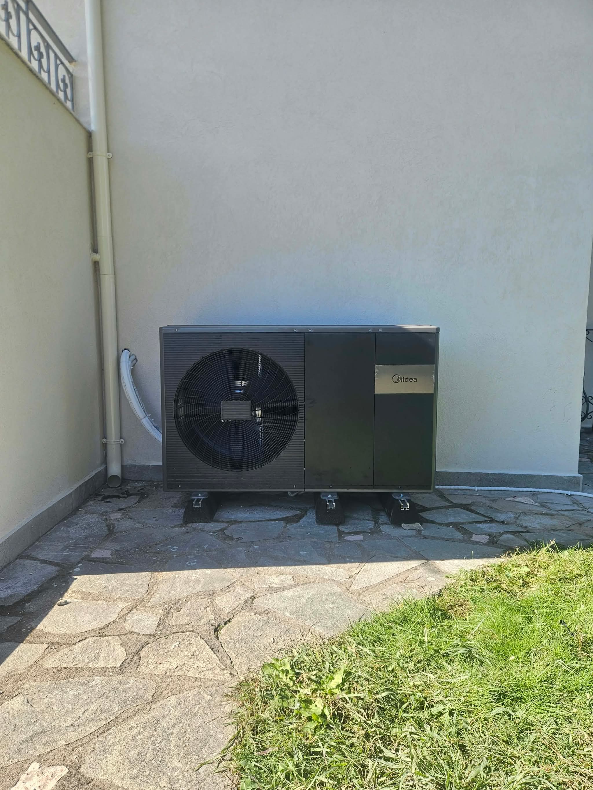 Αντλία θερμότητας MIDEA 16KW - ΔΡΑΜΑ