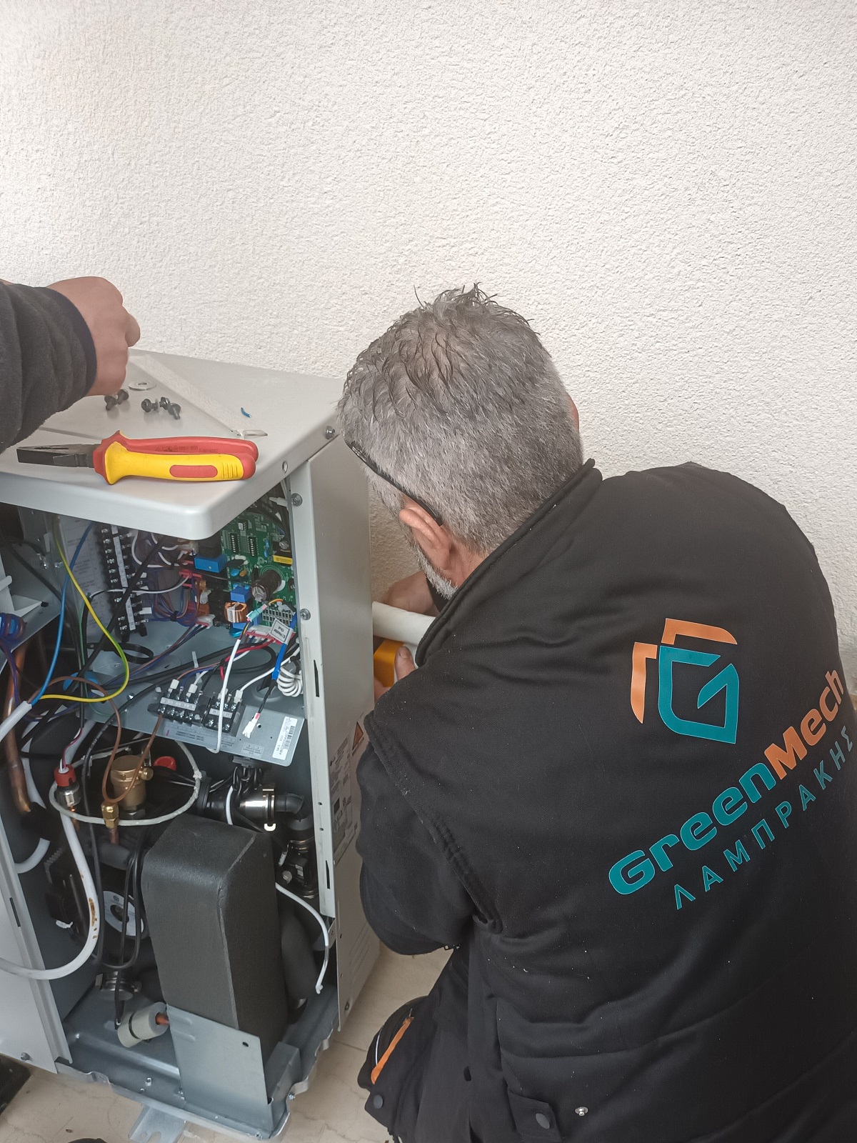 Service αντλίας θερμότητας - Δράμα